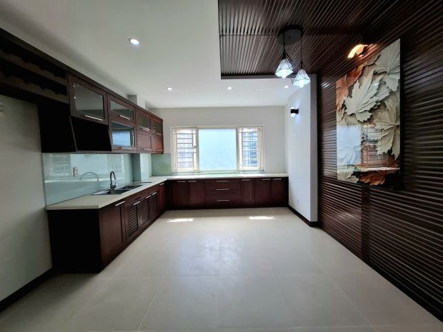 Hẻm 6m - nguyễn tri phương - quận 10 - 44m2 - 5 tầng - kinh 7151976