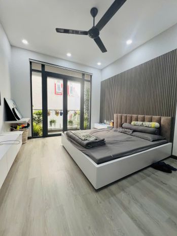 Cao ốc 7 tầng có hầm - thang máy - phương tân định - quận 1 7152161