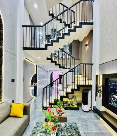 4 tầng 42m2 có 6 tỏi x lê hoàng phái phường 17 gò vấp tp. 7152483