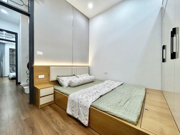 Ngọc khánh ba đình - nhà dân xây 2 thoáng - 6 phòng phù hợp 7152841