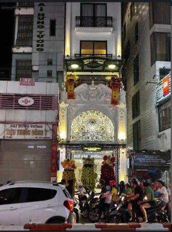 Siêu phẩm spa 8 tầng thông sàn thang máy  lô góc 3 mặt 7153779