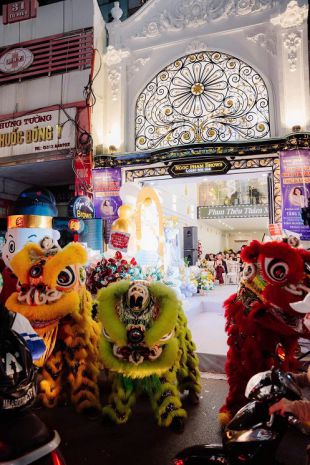 Siêu phẩm spa 8 tầng thông sàn thang máy  lô góc 3 mặt 7153781