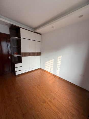 Cho thuê nhà thượng mao, phú lương 34m2 x 4 tầng, 2 ngủ, 3 7155032