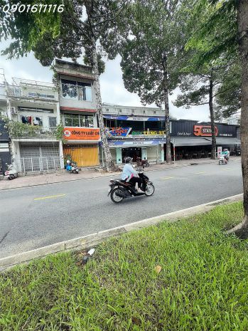 Hàng hiệu hiếm bán - mặt tiền view sông đ. hoàng sa, quận 1 7155046