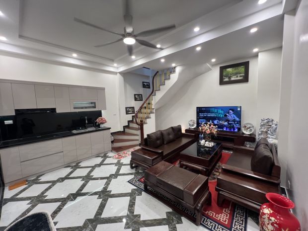 Bán nhà kim ngưu, 40m2 ngõ to đẹp, gần phố, nhà mới oto 4 7156473