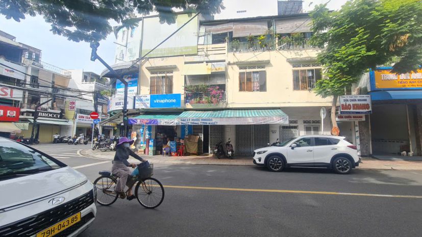 Bán nhà 3 tầng căn góc mặt tiền kinh doanh  diện tích 7156753