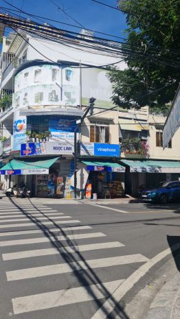 Bán nhà 3 tầng căn góc mặt tiền kinh doanh  diện tích 7156754