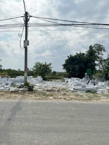 Giá 2.x tỷ  duy nhất 1 lô mặt đường 403  gần đường phía 7156993