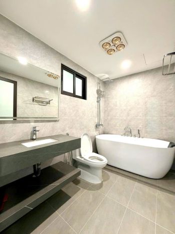 Bán nhà ngọc thụy 52m 6 tầng mt4.5m thang máy phân lô 2 7157112