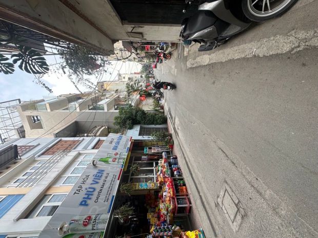 Bán nhà mặt phố phú viên, bồ đề 30m x 5t chỉ 8 tỷ còn tl . 7157146