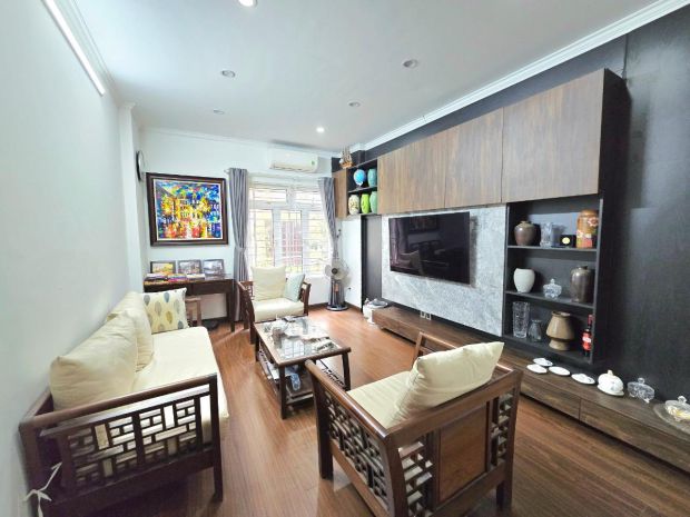 Bán nhà đẹp phố trích sài 40m2 6tầng mặt tiền 3.8m 13.3 tỷ 7157181