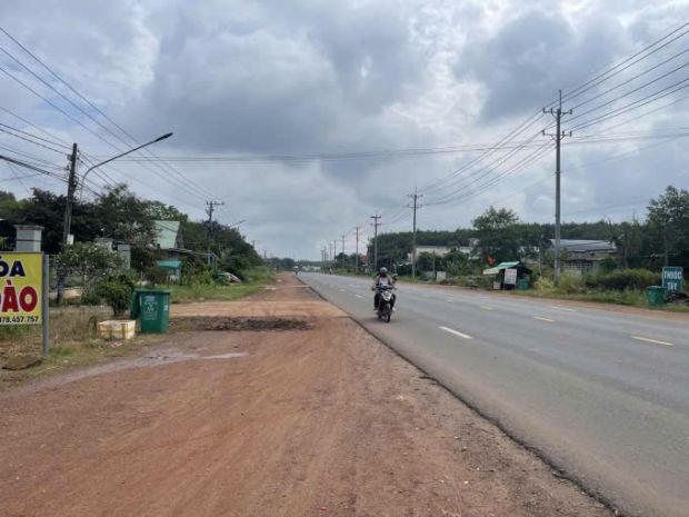 Chính chủ bán đất mặt tiền quốc lộ 14  xã hòa khánh , tp 7157772