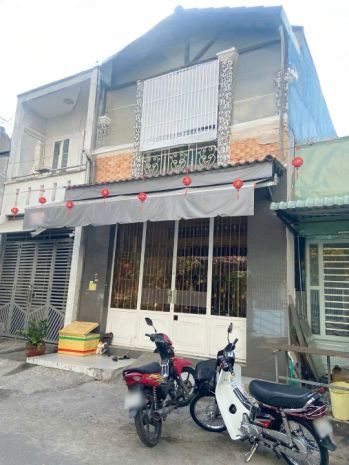 Nhà 2 tầng mặt tiền kinh doanh hồ thành biên p.chánh hưng. 7161049