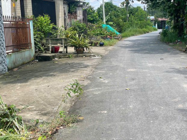 Chính chủ cần bán đất mt, đường nhựa tại xã thông hội, củ 7161100