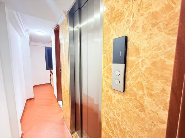 Bán nhà đẹp phốlạc long quân 36m2 5 tầng thang máy nhỉnh 7161132