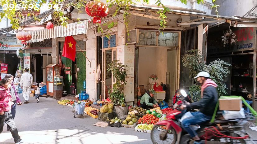 Hiếm nhà bán  - mặt ngõ  thai hà - ô tô đỗ cửa  13 phòng 7162679