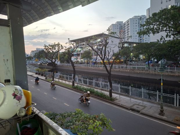 Mặt tiền đường lò gốm , bán nhà q6 giá 25ty thương lượng 7163422