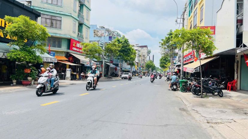 Chdv  huỳnh mẫn đạt - quận 5 - 5 tầng - 7 phòng - 41m2 - 7164319