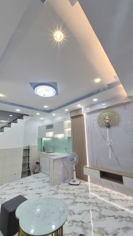 Nhà mới 1 lầu2pn2wc hẻm 184 âu dương lân p3q8 7164528