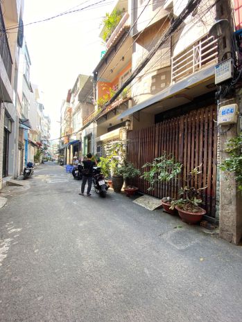 Bán nhà 4x12m, 3 tầng  hẻm 5m thông, lê trọng tấn, ngay 7166339