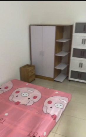 Cho thuê nhà ngõ 42 dương văn bé, 5 tầng x 25m2, 3 pn, 9 7166585