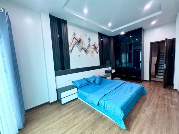 Mặt phố hoa bằng 41m x5 tầng 16,2 tỷ full nội thất,vỉa 7168264