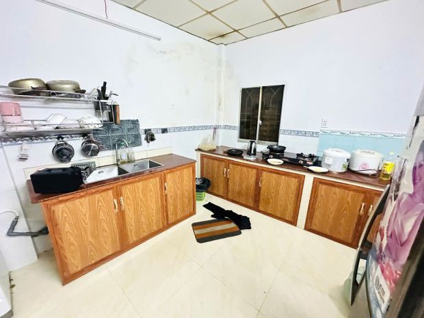 Bán nhà linh chiểu gần chợthủ đức  2 tầng  72m²  kha vạn 7168854