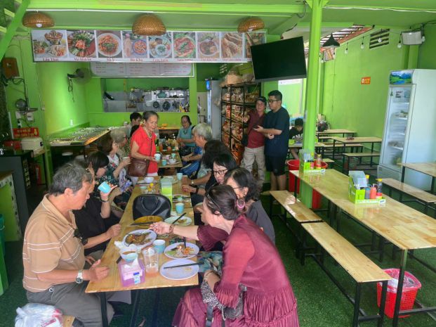 Mặt bằng đẹp  giá tốt   chính chủ cần sang nhanh tại số 7169972