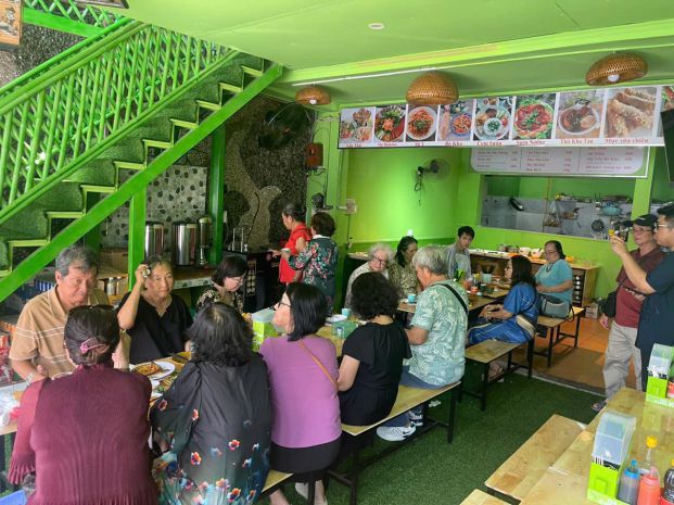 Mặt bằng đẹp  giá tốt   chính chủ cần sang nhanh tại số 7169973