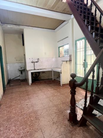 Nhà góc 2 tầng 7.7x13m gần đường dương bá trạc p1q8. giá 7170215