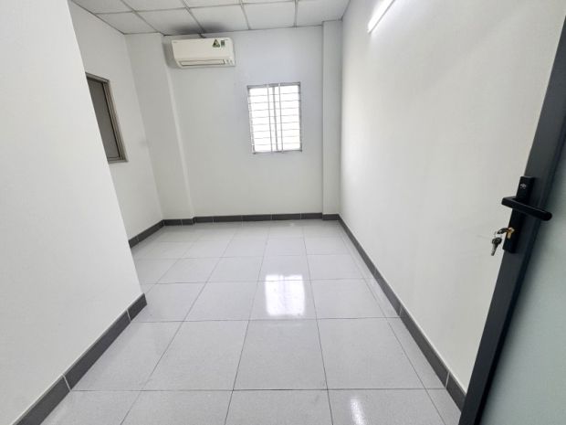 Hiếm nhà mới trường thọ  gần chợ metro  sổ riêng hoàn 7171030