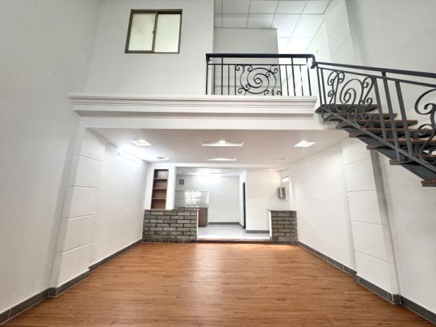 Hiếm nhà mới trường thọ  gần chợ metro  sổ riêng hoàn 7171032