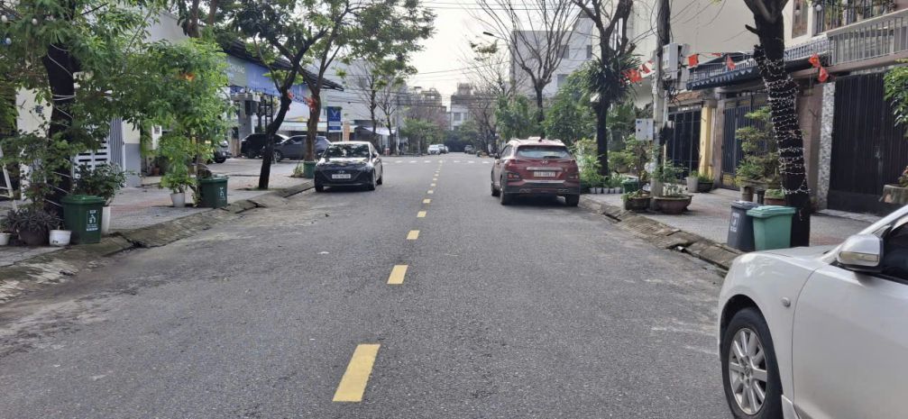 Mặt tiền hoàng hiệp  tt hòa xuân  đất vuông đẹp 100m² 7171817