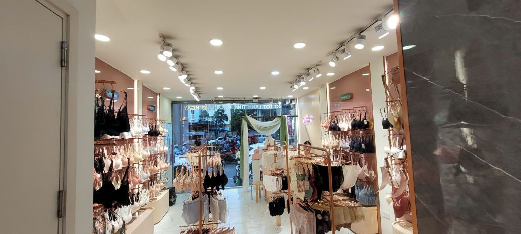 Cho thuê mặt bằng kinh doanh đắc địa tại 121 đường cầu giấy 7171999