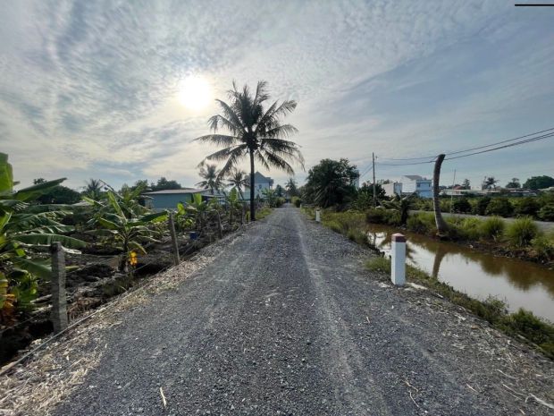 Củ chi: 1.800 m2 mặt tiền tỉnh lộ 8  ngang 25m  giá đầu 7172034