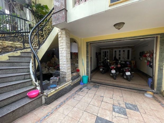 Quận 12: tòa nhà 600 m2 thới an  4 tầng 10pn  giá đầu tư 7172041