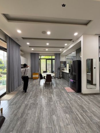 Quận 12: tòa nhà 600 m2 thới an  4 tầng 10pn  giá đầu tư 7172042