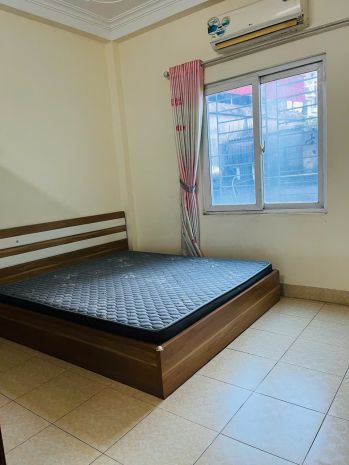 Cho thuê nhà nguyên căn 4 tầng  gia quất- thượng thanh 7172048