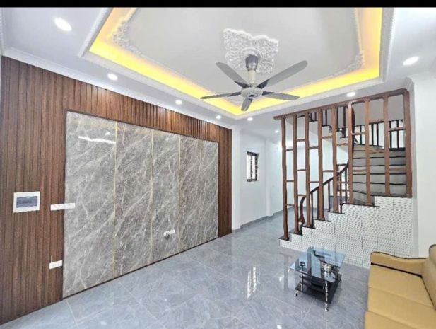 Bán nhà đẹp phố thụy khuê 40m2 4tầng mặt tiền 4m nhỉnh 9tỷ 7172115