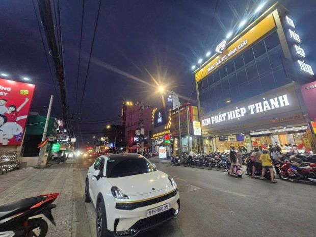 Cặp nhà mặt tiền nguyễn ảnh thủ  đoạn vip sát lê văn 7172548