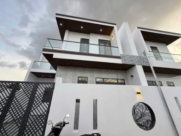 Bán căn nhà diên toàn gần khu tđc . nhà mới bàn giao hoàn 7174554