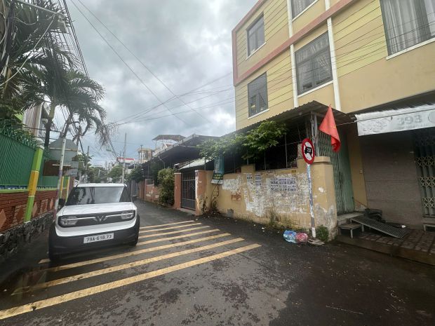 Bán đất tặng nhà mt phùng khắc khoan  khu bàn cờ, gần lê 7175126