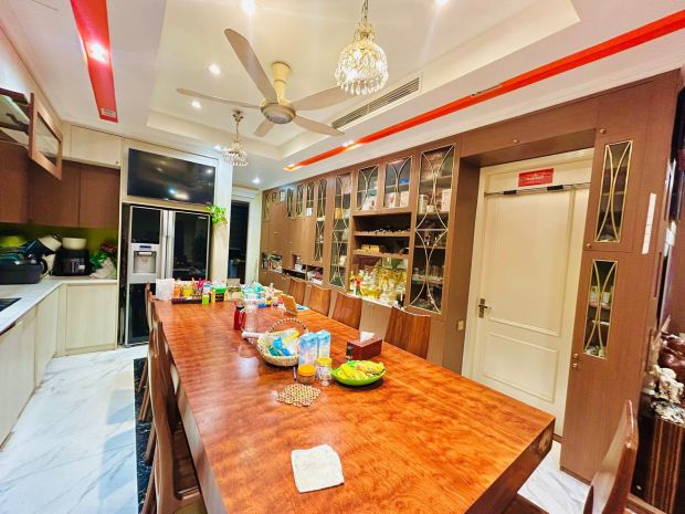 Chung cư cao cấp veam  lạc long quân 139m- 3 phòng 7175744