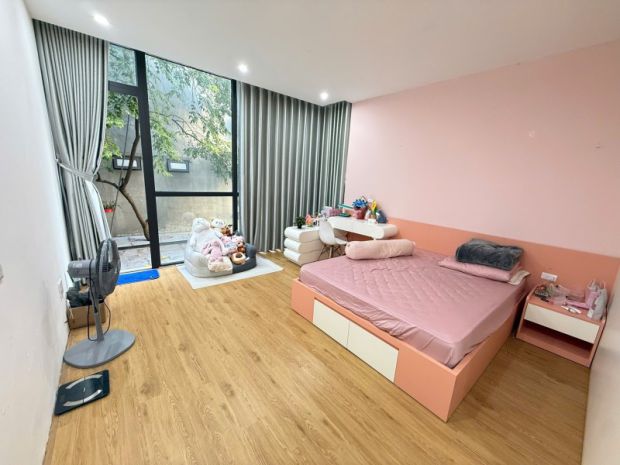 Bán nhà phố dịch vong cầu giấy hà nội phân lô ô tô 26 tỷ. mặ 7176413