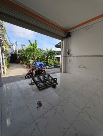 82. cho thuê nhà 4 triêụ 2 góc mặt tiền gần bệnh viện phụ 7176439