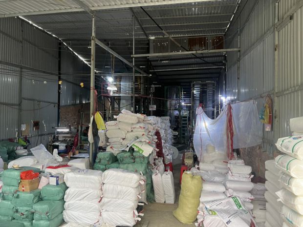 Cân ban 300m2 kho đương xe tai lê minh xuân 7176970