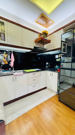 Bán nhà cao thắng quận 10, 14 pn dòng tiền góc 3 mặt tiền 7177120