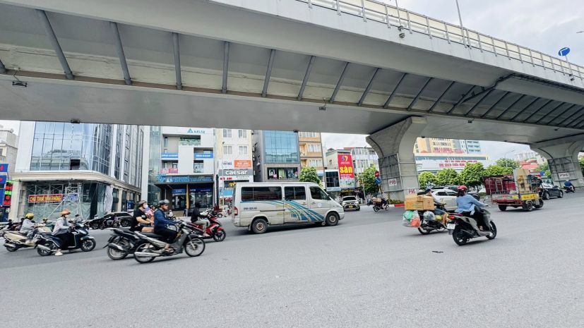 Mặt phố trường chinh, lô góc 3 thoáng, 60m2 8t thang máy 7177366