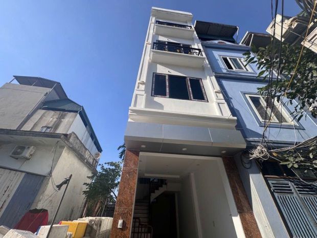 Nhà mới ở ngay - lô góc - ba thoáng - ngõ nông thoáng - 7177847