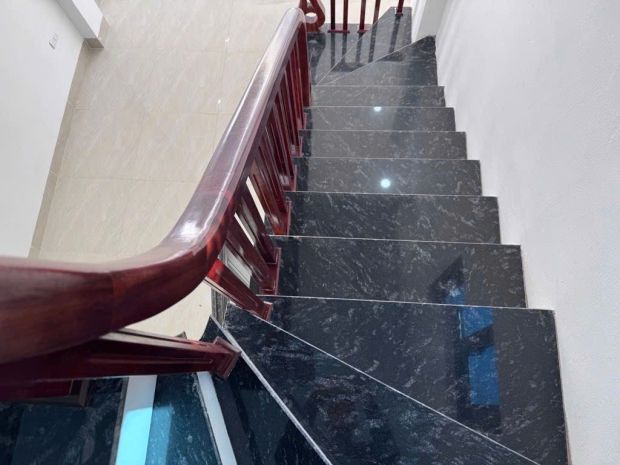 Nhà mới ở ngay - lô góc - ba thoáng - ngõ nông thoáng - 7177849